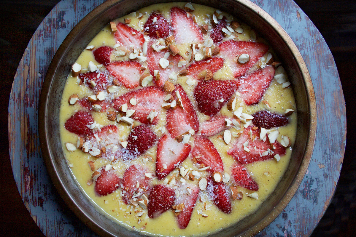 Adriana's Everyday Cake