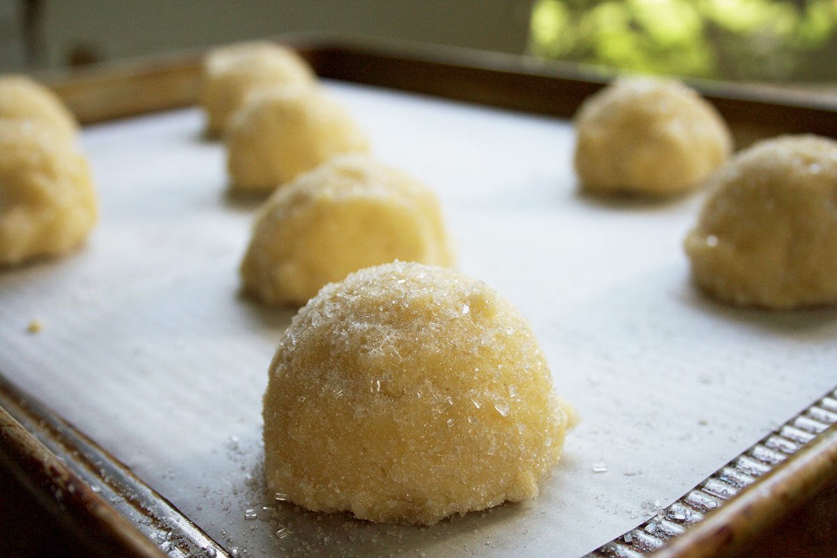 Chewy Lemon Crinkle Cookies