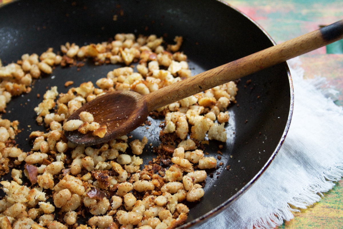 Tuscan White Bean Soup Topping